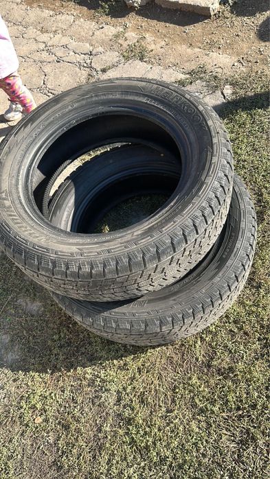 Шины 245/60R18 продам Б/у