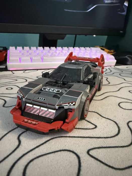 Лего колички за повече снимки ми пишети.