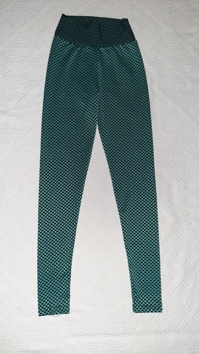 Compleu fitness,marimea S nou cu eticheta