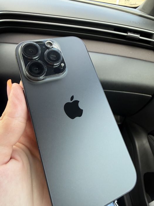 Iphone 16 pro 256 гб
