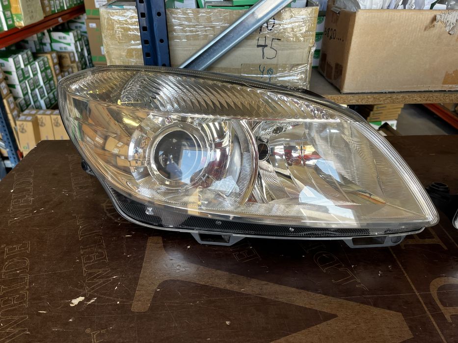 Оригинални фарове за Шкода Фабия/Skoda Fabia 2014