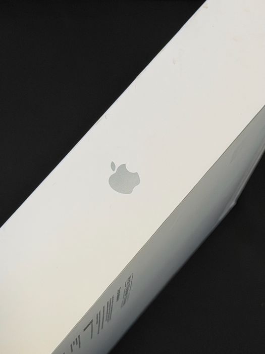 НОВ MacBook AIR M5 15inch