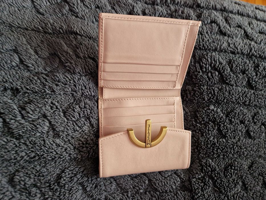 Portofel Musette piele roz pudrat