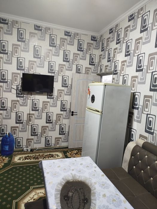 Qarshi shahar markazidan ijaraga uy faqat oilaga.