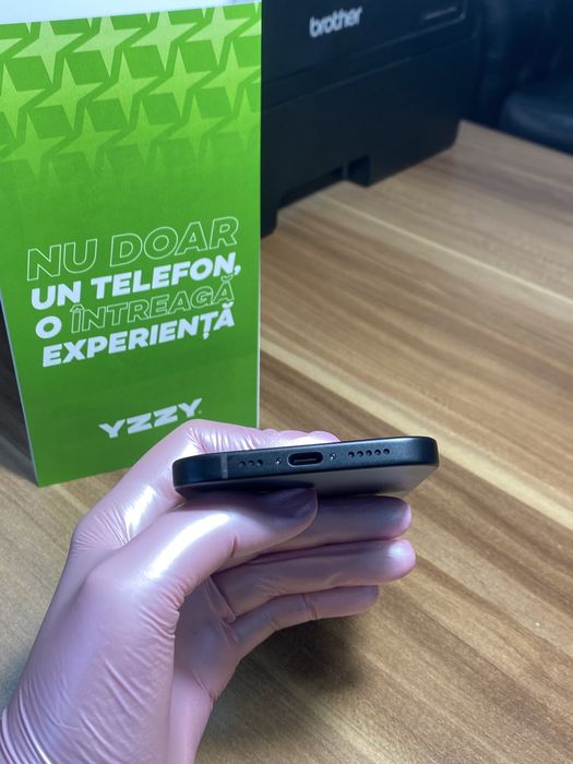 iPhone 15 / 128 GB / Garanție 24 luni | Sănătate baterie 97% / Ca nou