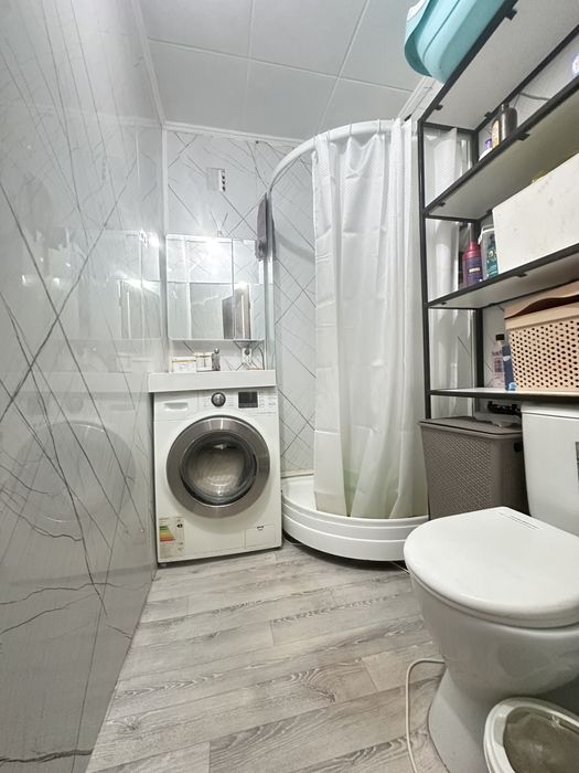 Продам квартиру 5 мкр. Есет батыр 114