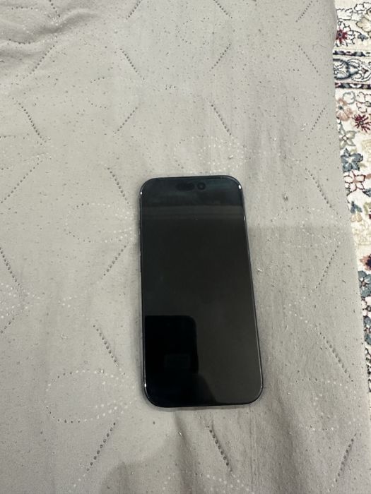 Iphone 15 в идевле 88 акб