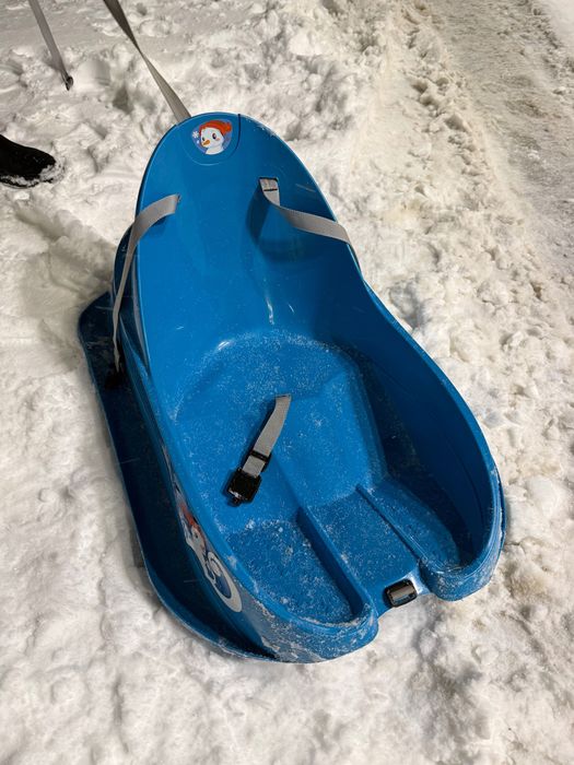 Sanie copii aproape noua