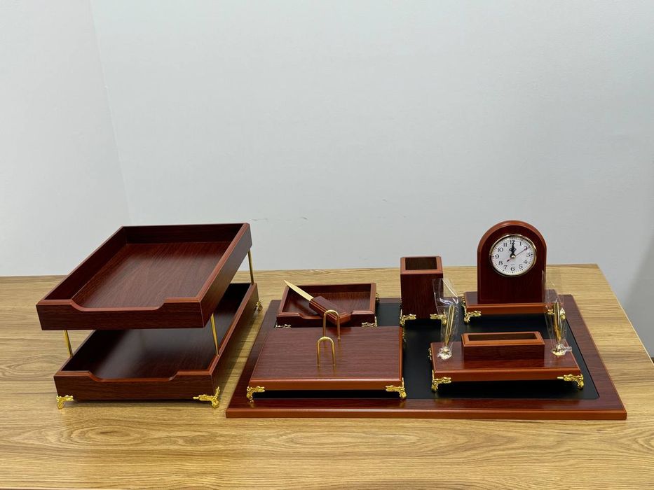 Офисный, стольный набор руководителя