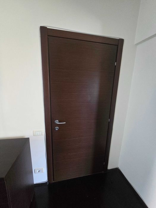 Usi interior glisante si cu deschidere normala Pinum