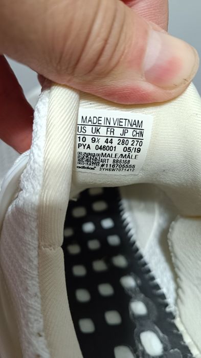 Adidas Ultraboost noi 44 preț 160 ron