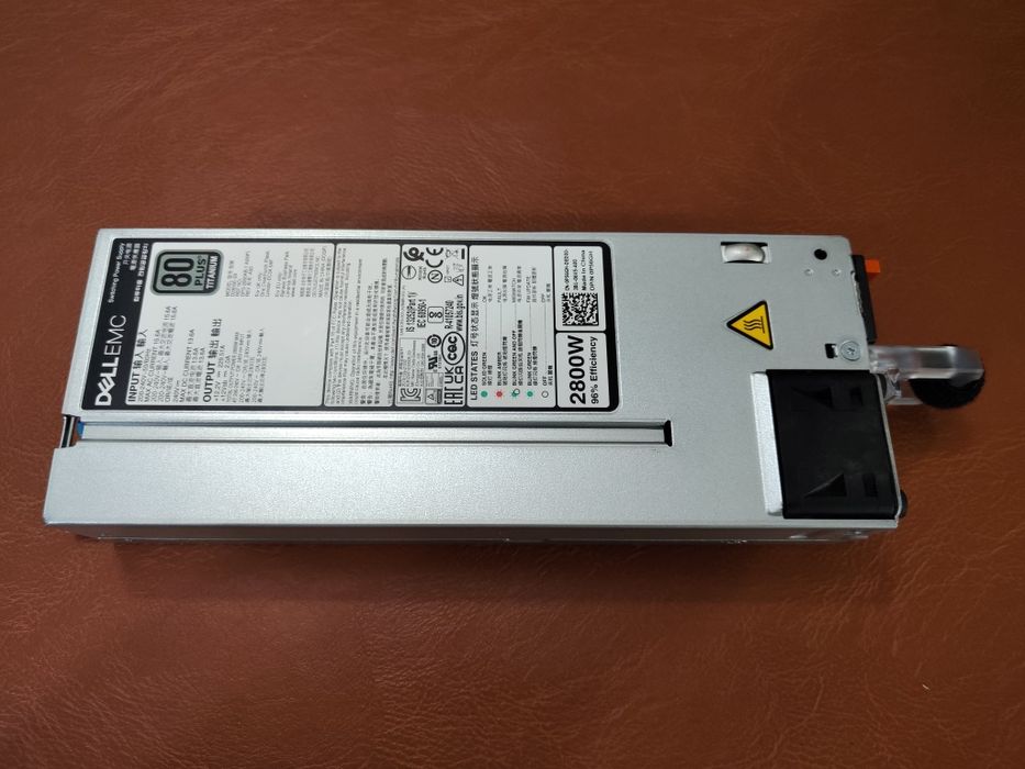 Продавам сървърни захранвания DELL 2800W 80+ TITANIUM