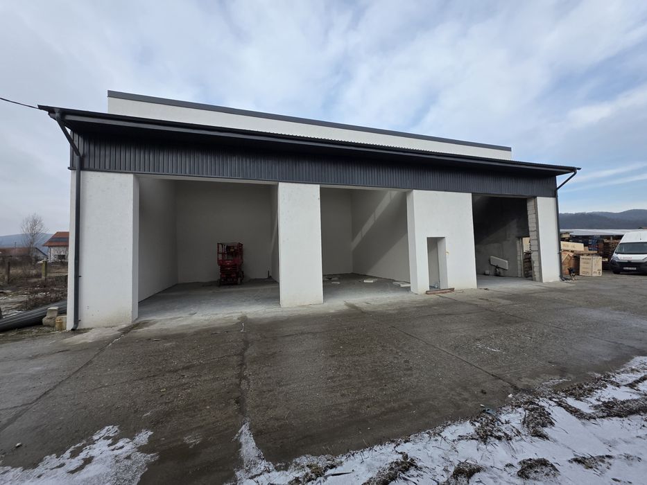 Service de inchiriat