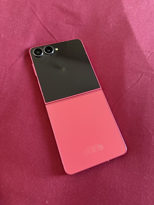 Новый Samsung Z Flip 7