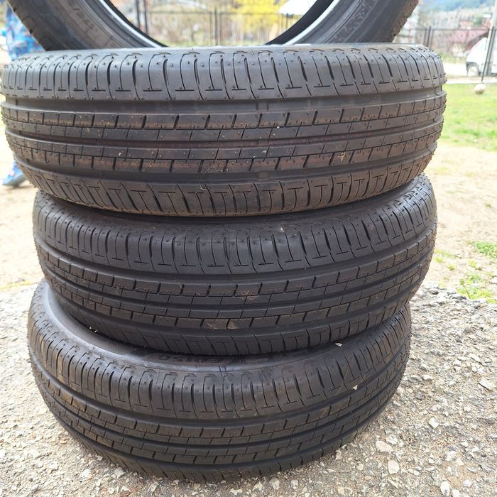 Гуми  ,летни като нови