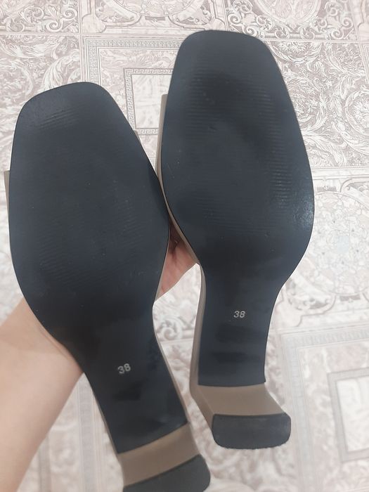 Босоножки Alba Moda 38 размер