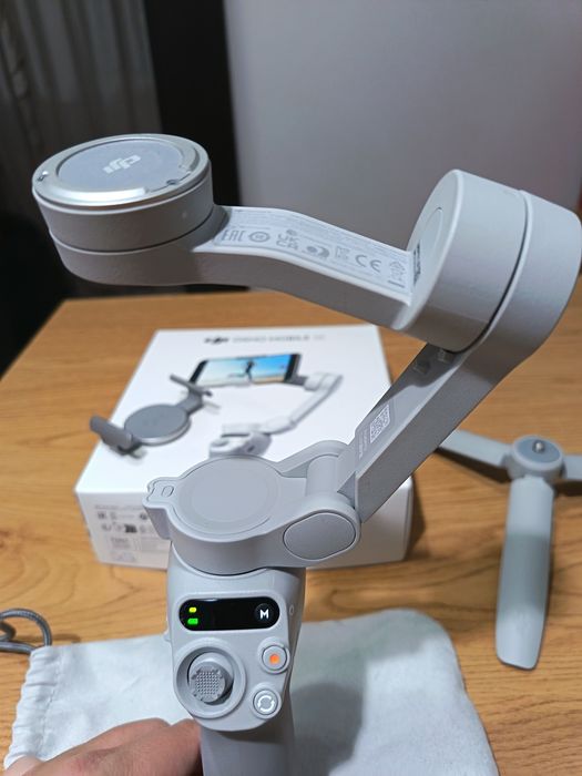 Sistem de stabilizare DJI Osmo Mobile SE, 3 Axe, Gri