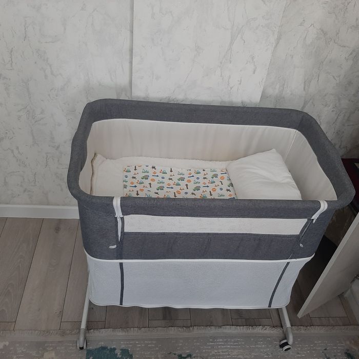 Манеж продам удобный