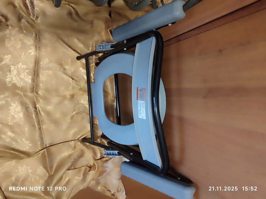 Продам новое инвалидное кресло