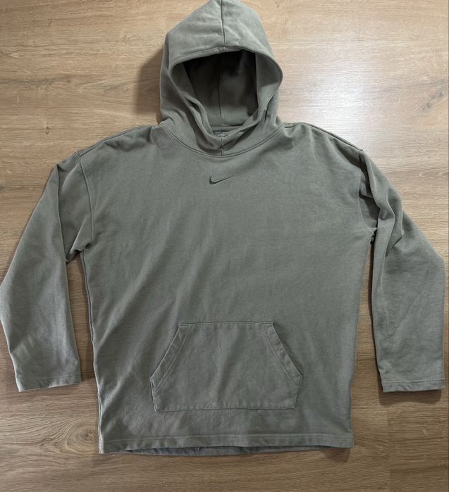 Nike,New Balance суитчъри размер М