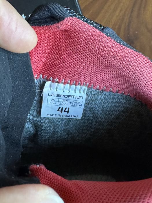 Ботинки La Sportiva Aequilibrium ST GTX