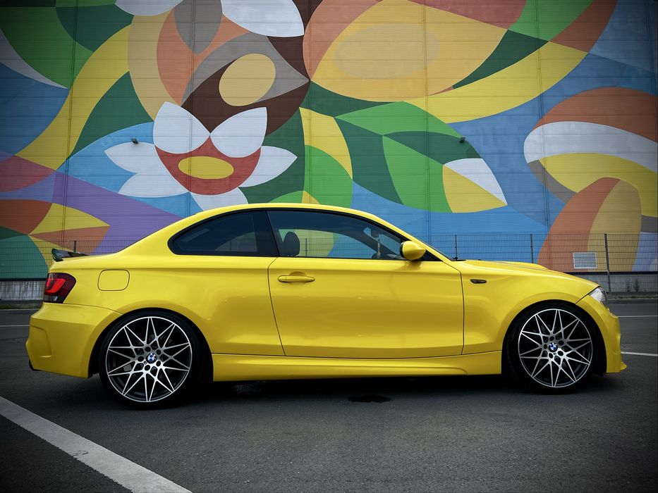 BMW E82 125i N52 3.0i Custom Project M Paket Blackline Harman Kardon