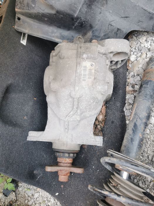 Заден диференциал от BMW f10 3.0d