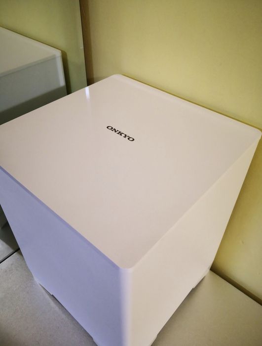 Onkyo LS 3200 2.1 аудио система с Bluetooth и субуфер