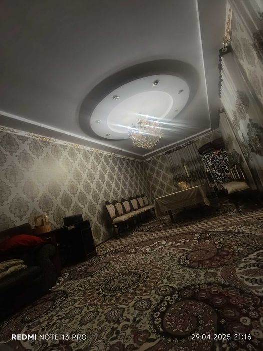 Srochna uy sotiladi 5 sotix 6 xona