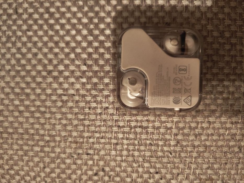 Продам наушники nothing ear 3