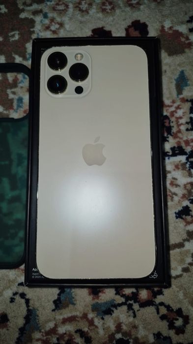 Продам Iphone 12 Pro Max 256 гб