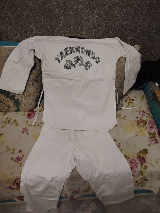 Детское кимоно (таэквондо)