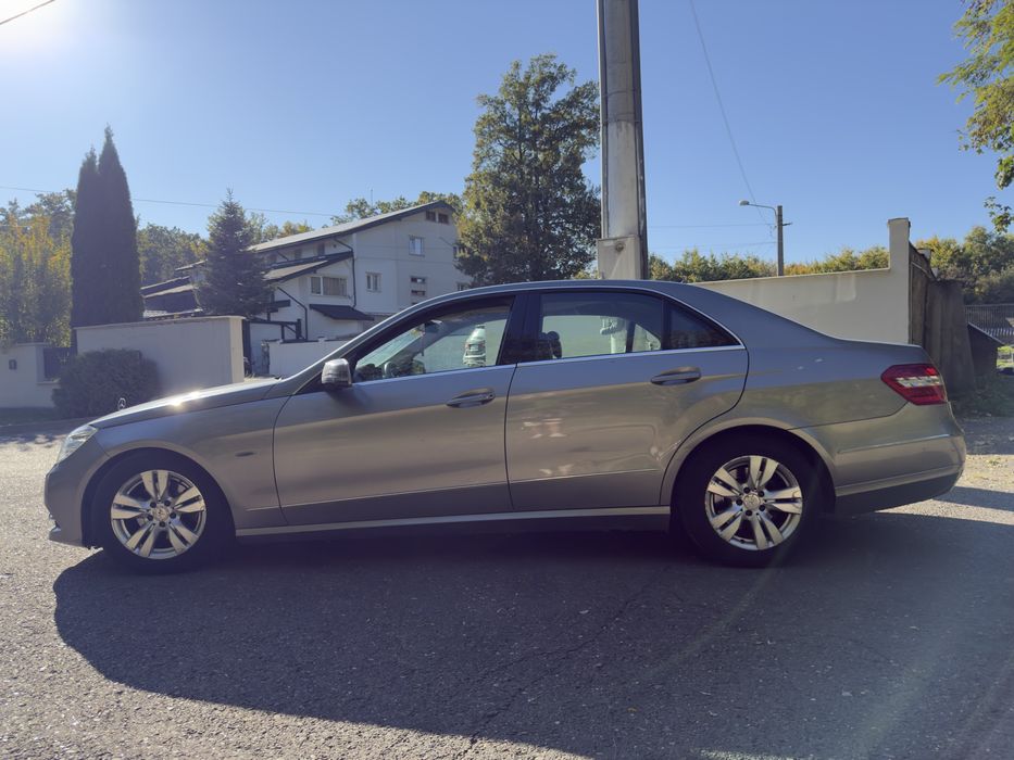 MERCEDES-BENZ E-Class 2011 — imagine 5
