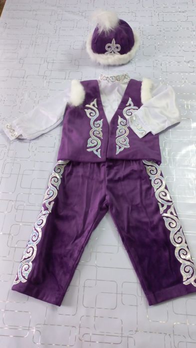 Қазақ  киім ұлға