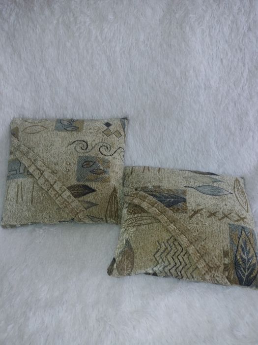 Подушки декоративные на диван