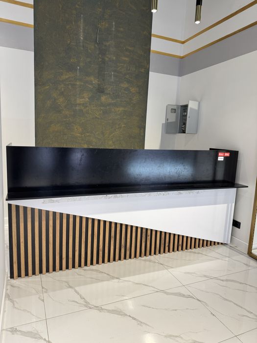 Ресепшен тумба, или тамбур