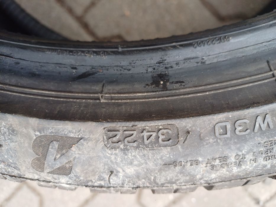 Гуми 225/40/18 Бриджстоун