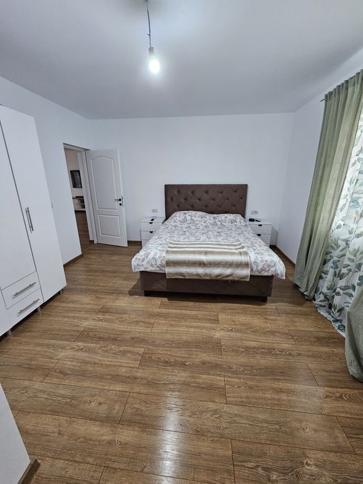 Vând casa in cartierul Banovita