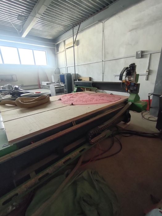 Фрезерно гравировальный станок с ЧПУ