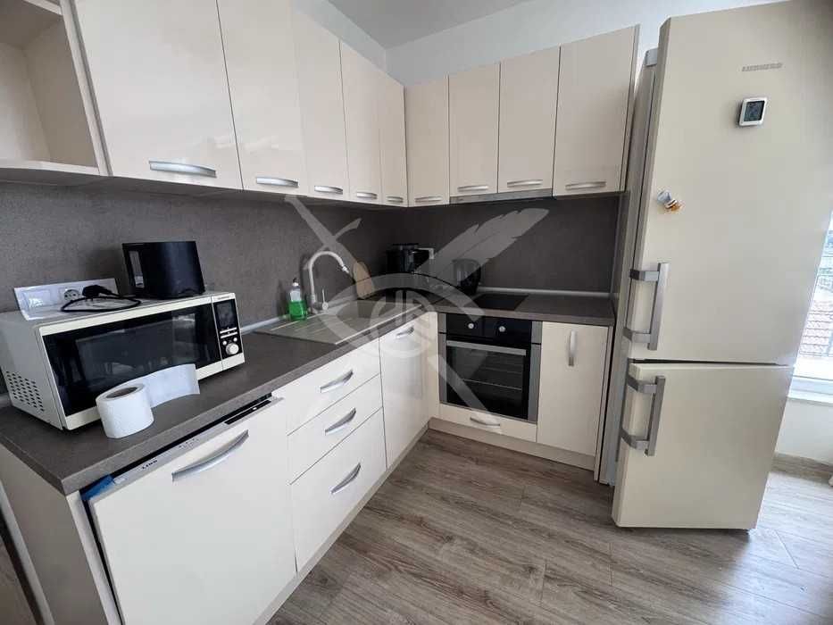 Продава се Двустаен апартамент в Обзор - 65 кв.м за 903 €/кв.м - Снимка #3