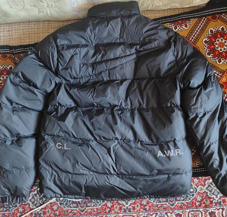 Продам куртка nike