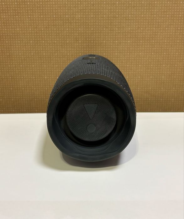 MDM vinde: Boxa portabila JBL Charge Essential 2.