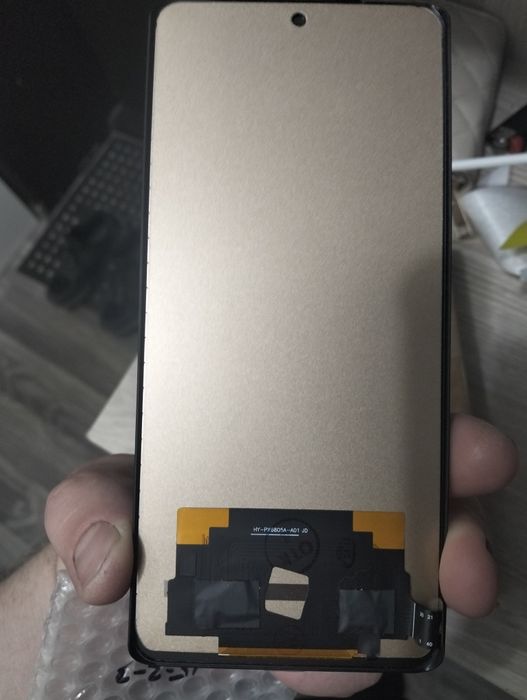Продам дисплей на смартфон