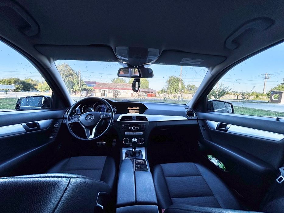 Mercedes-Benz C220 CDI W204 Facelift – 2012 – 170 CP – Automată – 238.000 km