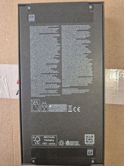 Продавам НОВ Samsung Galaxy S25 Edge 256GB