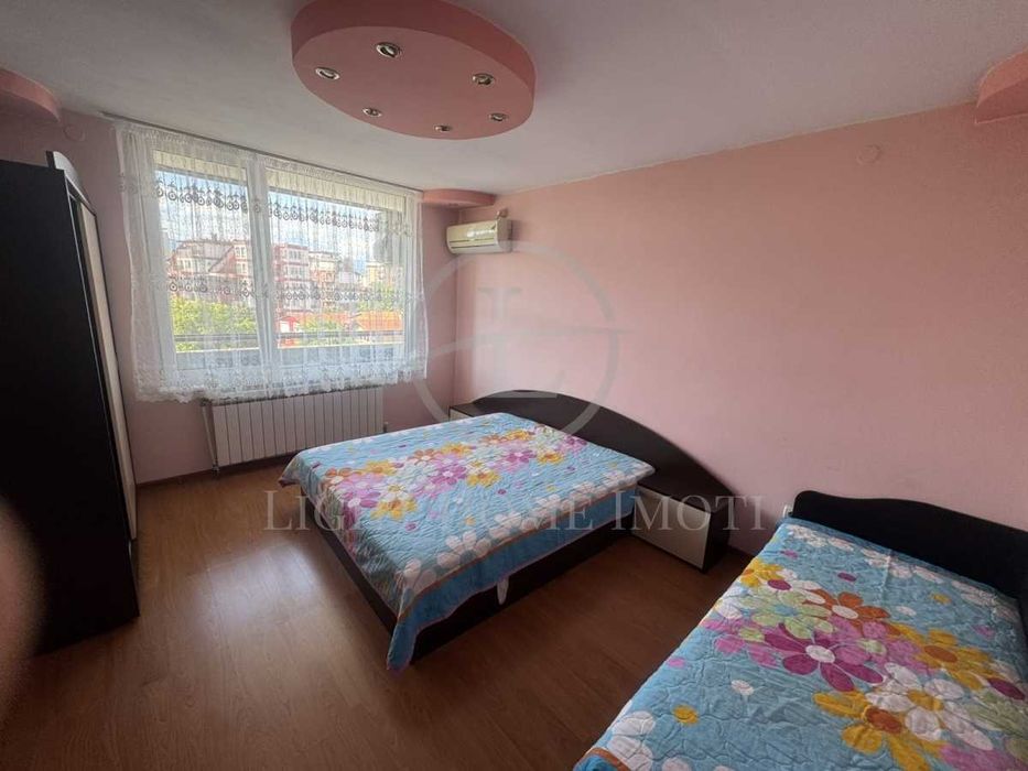 Реф. 2195 Обзаведен Тристаен Стария Град