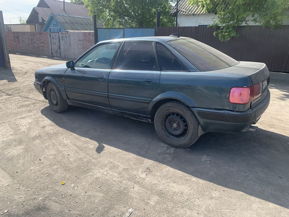 Продам Audi 80 B4