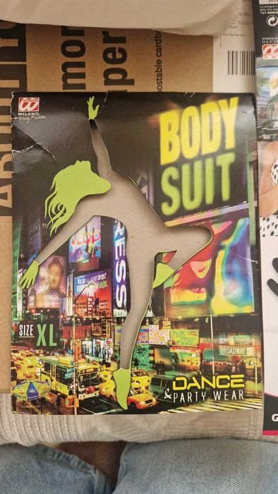 Costum gandac Halloween + Body Negru + Manusi