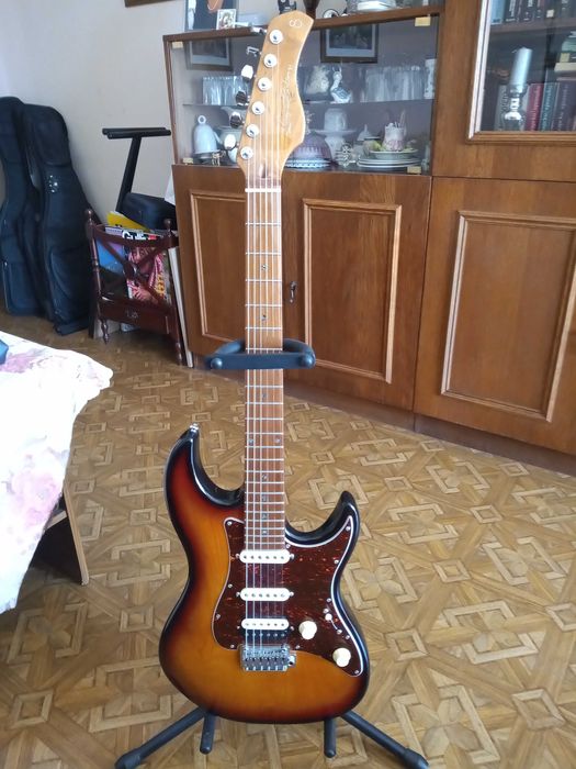 Китара Sire 7 Larry Carlton  - суперстрат модел