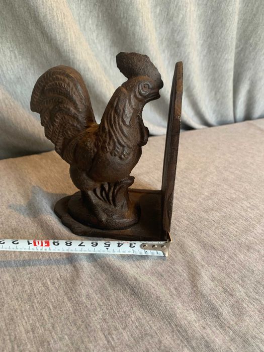 чугунен стопер за книги петел